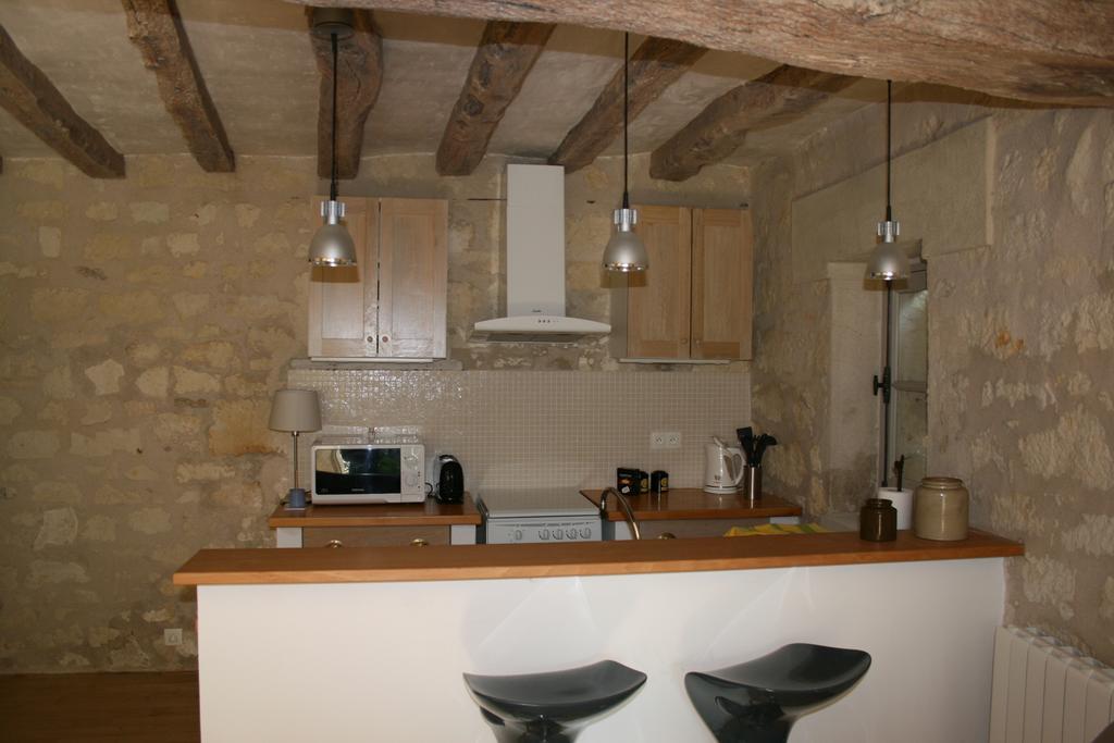 Dampierre-sur-Loire Gite Chateau De Chaintres חדר תמונה